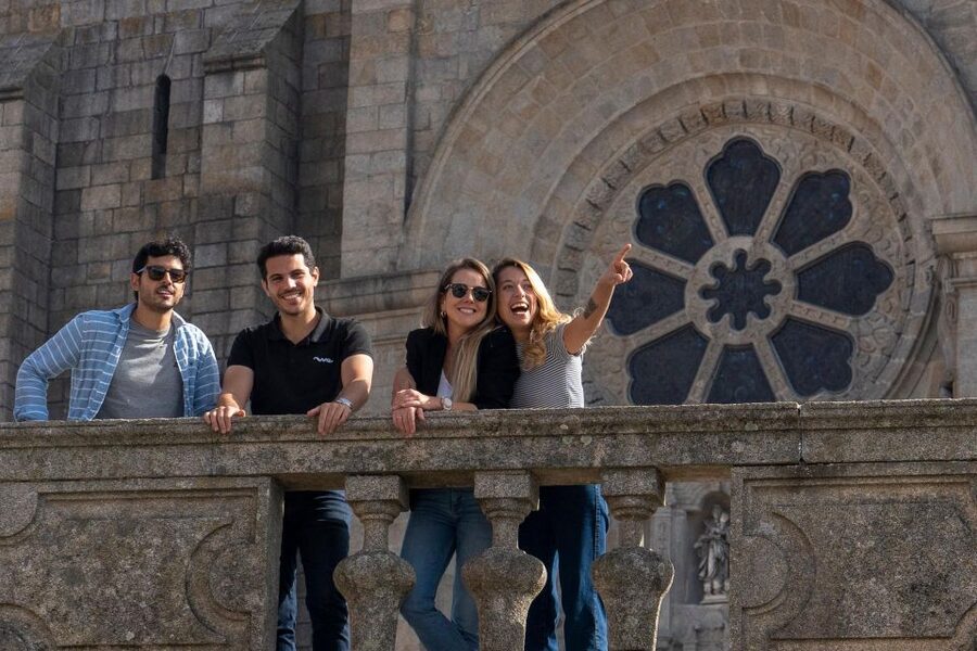 Porto: Helicopter Ride, Guided Walking Tour & River Cruise - Timing, comfort, and practical preparation