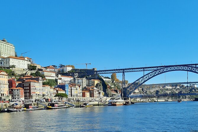 Porto Heritage Night Tour With Fado Show And Dinner Included - Who will enjoy this most