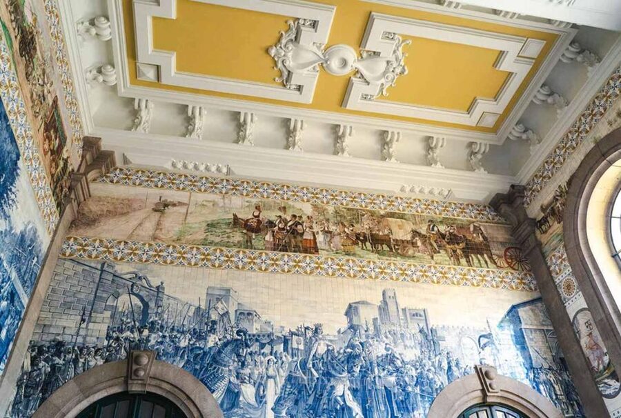 Porto Historic Center: Private Walking Tour & Cathedral - Clérigos Tower and its ornate church