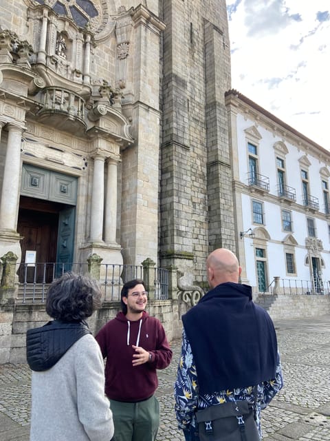 Porto: Historical Center Walking Tour - Key points to know before booking