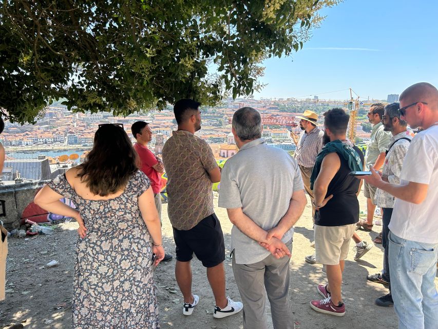 PORTO: Historical Walking Tour - The Vitória break and Porto’s best wide view