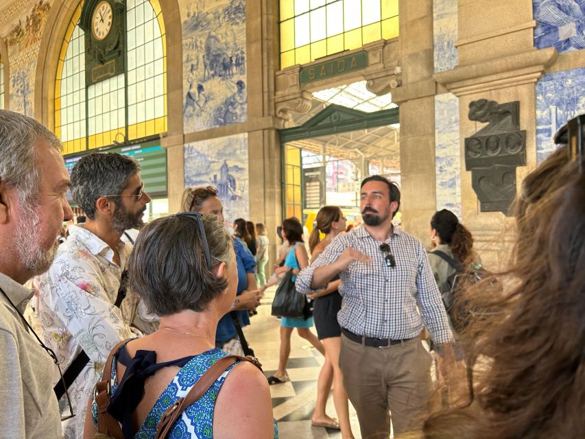 PORTO: Historical Walking Tour - Starting in Sé, where Porto feels oldest