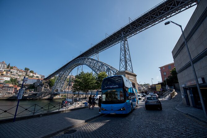 Porto Hop On Hop Off Bus Tour with Wine tasting & Night tour - Casa da Música and Avenida da Boavista