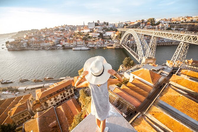 Porto Hop On Hop Off Bus Tour with Wine tasting & Night tour - Gaia, Port cellars, and the Douro viewpoints