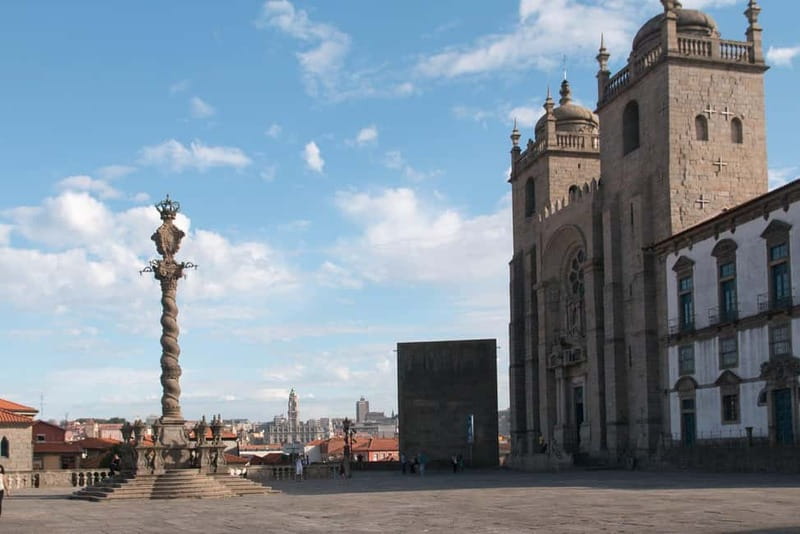 Porto Jewish Heritage Walking Tour Small group - Porto’s Jewish story begins at the cathedral