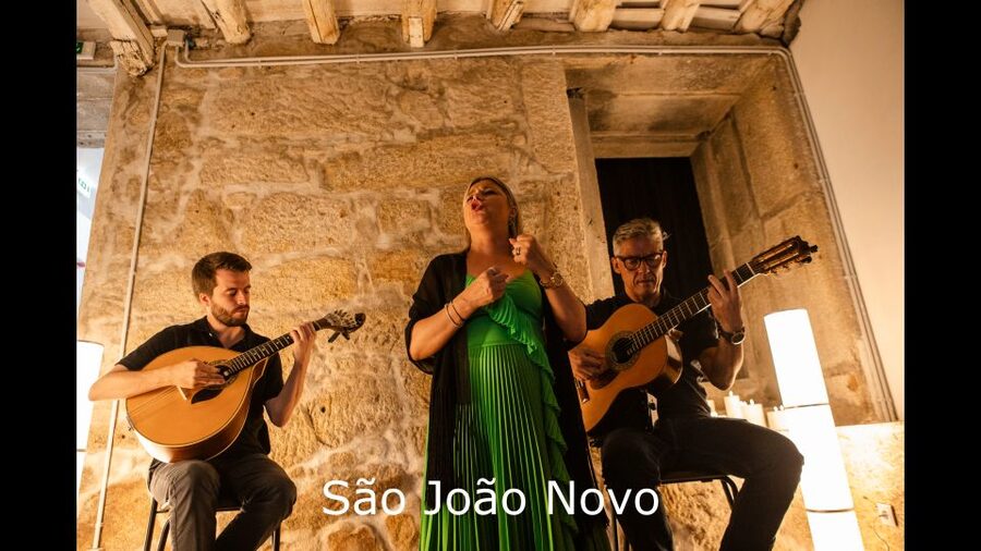 Porto: Live Fado Show with Glass of Port Wine - Is $23 a fair price?
