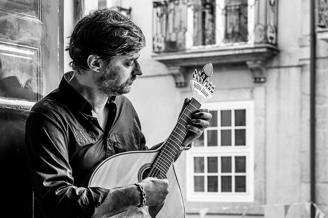 Porto: Live Portuguese Fado Experience with Port Wine - Coimbra Fado and its special tradition