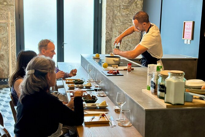Porto Local Market Visit & Cooking Class / Showcooking - Food restrictions and other limits to note