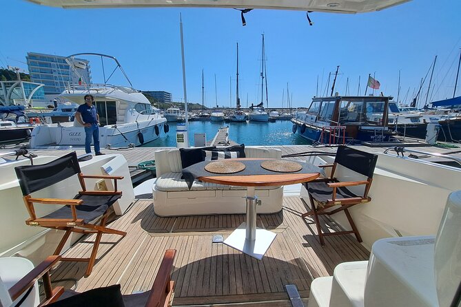 Porto: Luxury Yacht Tour on the Douro River - Sunset or Daytime - Starting at Afurada Marina in Vila Nova de Gaia