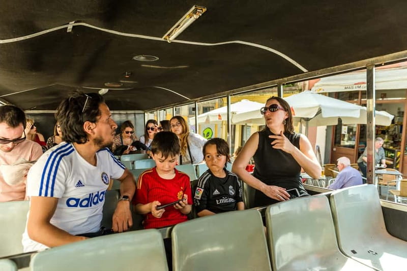 Porto: Magic Train Tour and Port Wine Cellar with Tastings - Practical tips for a smoother ride