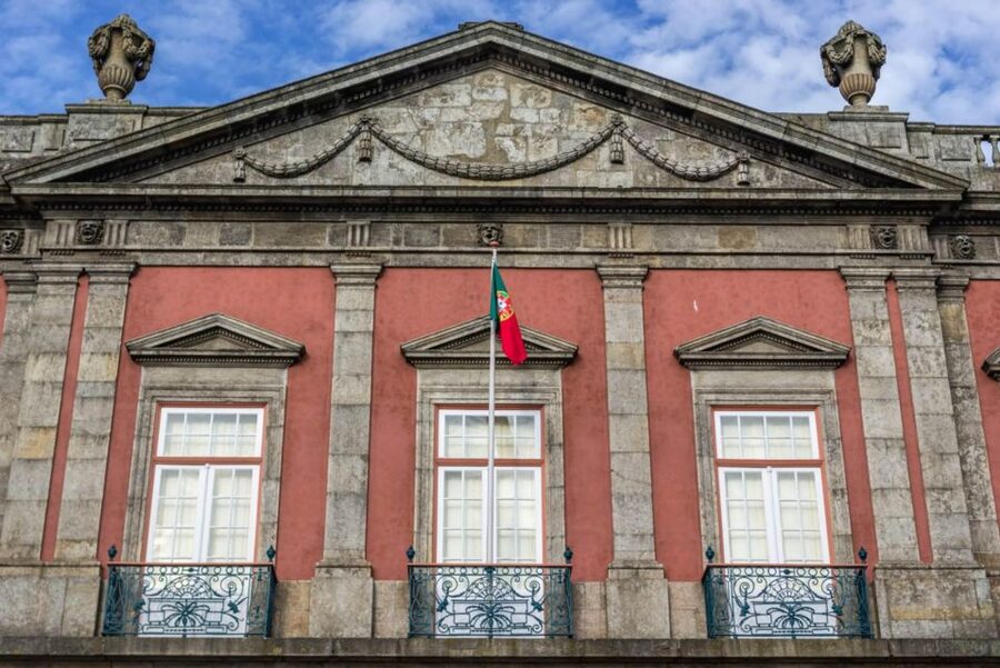 Porto: National Museum Soares dos Reis E-Ticket & City Tour - Decorative arts and the work of António Soares dos Reis