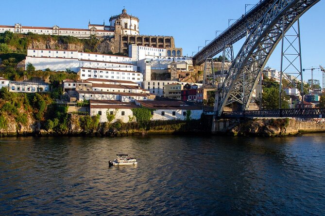 Porto: Old Town and Gaia Boat Tour - Why Porto looks better from the Douro