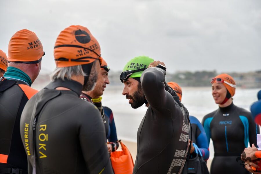 Porto: Open Water Swimming Tour with Wetsuit - A short warm-up, then into the ocean