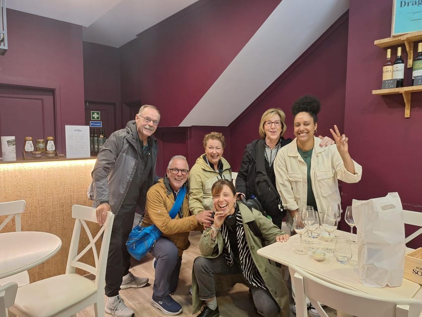 Porto: Port and Douro Wine Walking Tour with 9 Tastings - What the nine tastings actually add
