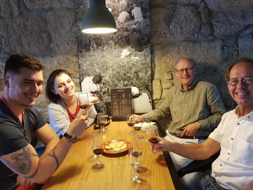 Porto: Port and Douro Wine Walking Tour with 9 Tastings - First stop: Vasques De Carvalho and the basics of Port
