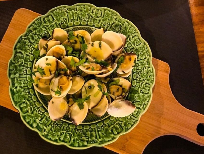 Porto: Premium Portuguese Food Tour and Sightseeing - Starting at Igreja de Santo Ildefonso