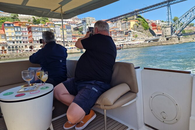 Porto: Private 6 bridges tour, Douro river with sunset option - What the two-hour boat experience feels like