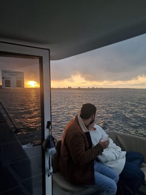 Porto: Private 6 Bridges Tour, welcome drink & sunset option - Practical details that make the day easier