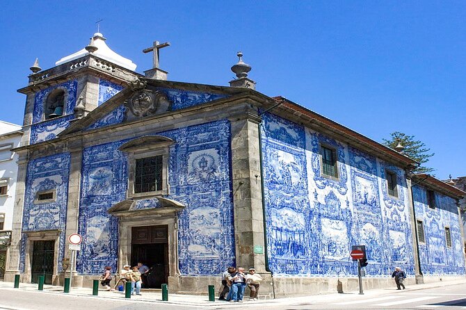 Porto private afternoon tour, discover the most iconic attractions - A broad introduction to Porto, from Aliados to Bolhão