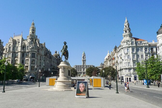 Porto private afternoon tour, discover the most iconic attractions - Porto’s churches, museums, and grand civic rooms