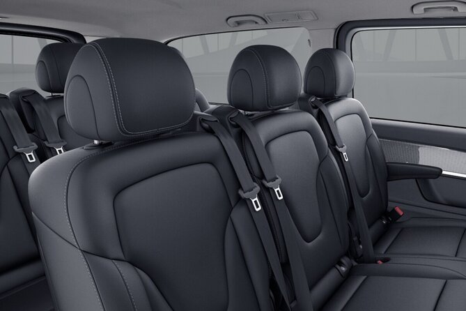 Porto Private arrival Transfer - The People Behind the Pickup