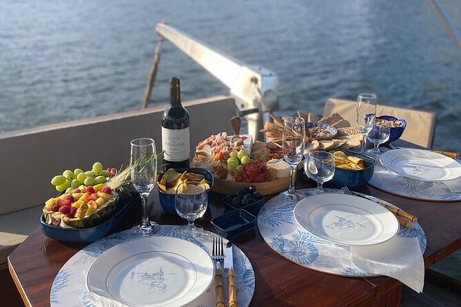 Porto: Private Classic Boat on the River Douro - What to expect on board