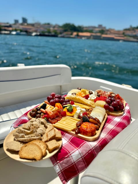 Porto: Private Douro River Bridges Cruise with Food & Wine - Key things to know before booking