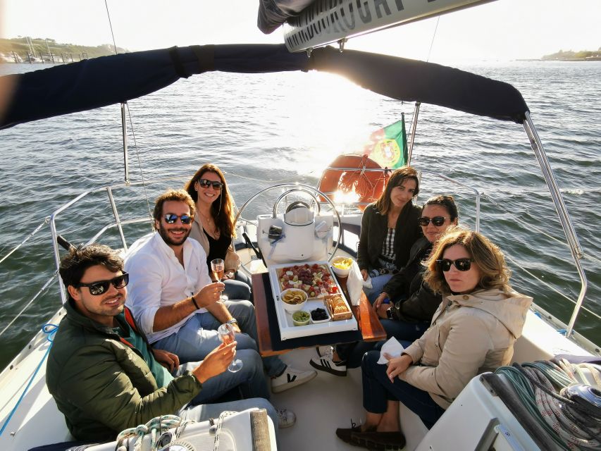Porto: Private Douro River Charming Cruise w/wine tasting - Porto wine, sparkling wine, and the easygoing pace