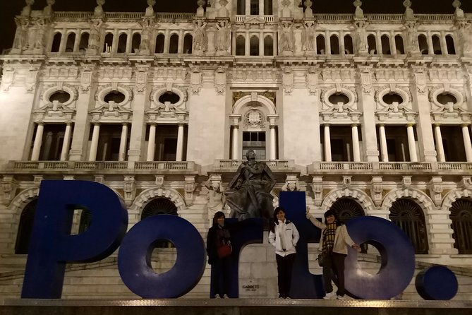 Porto private night Tour, discover the most iconic attractions - Key points at a glance