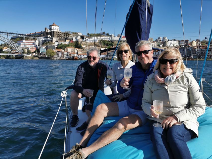 Porto: Private Sailboat Trip with Wine Tasting & Charcuterie - A small gourmet stop after the cruise