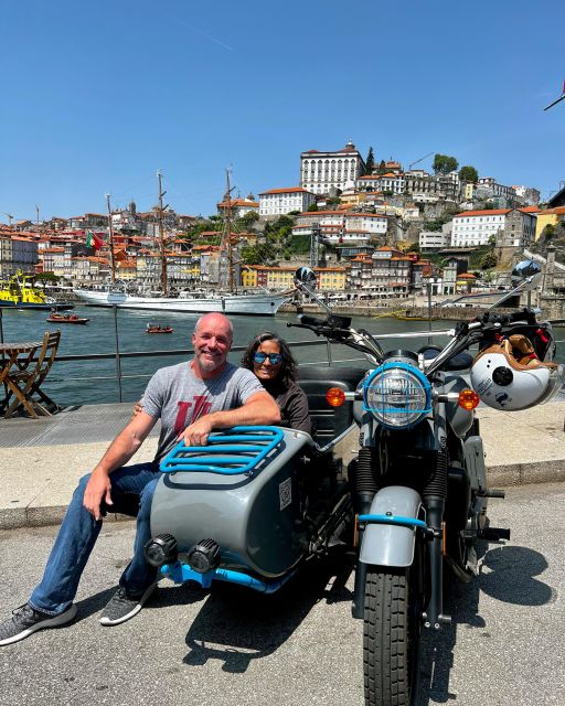 Porto Private Sidecar Tour - Miragaia: an easy first stop by the Douro