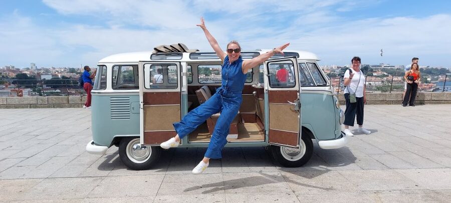 Porto: Private Sightseeing Tour by VW Kombi (2–8 People) - Why a VW Kombi is a useful way to see Porto