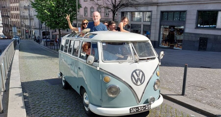 Porto: Private Sightseeing Tour by VW Kombi (2–8 People) - From central Porto to Casa da Música