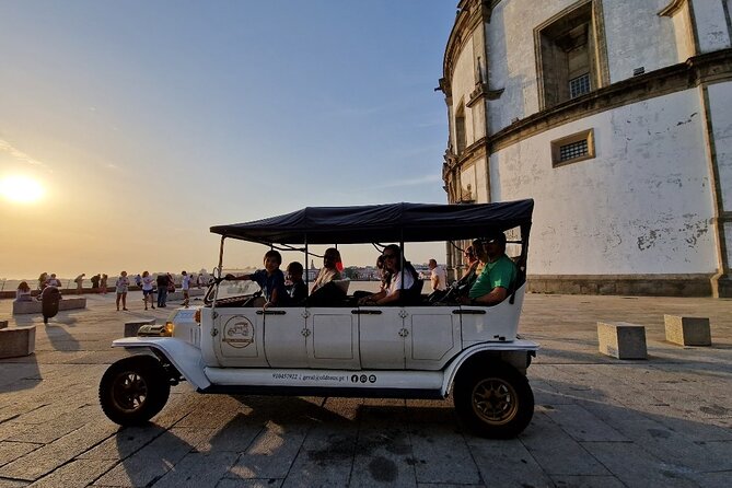 Porto:Private Tour of the Historic City in a Classic Ford T - Porto Cathedral and the old center