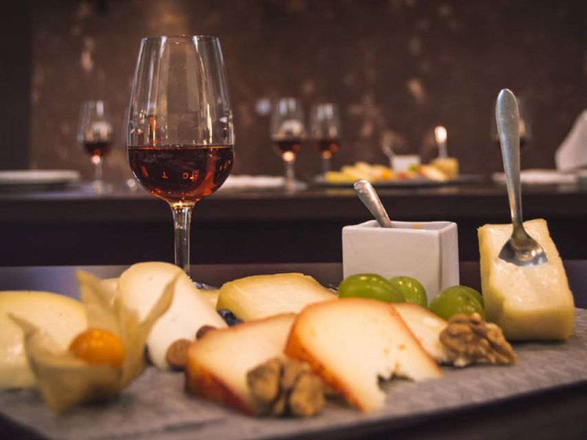Porto: Private Walking Food Tour with Tastings - The first restaurant stop: 45 minutes of wine and local bites