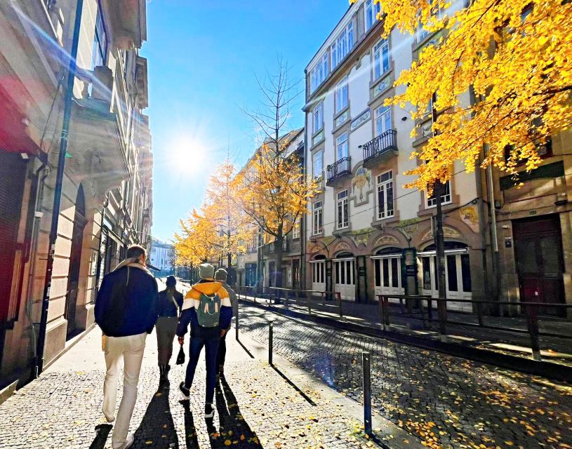 Porto Private Walking Tour + Porto Wine glass - Palácio da Bolsa and Porto’s commercial story