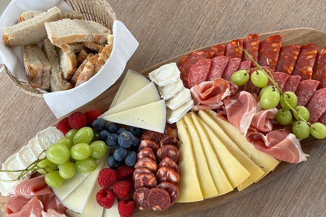 Porto: Private Yacht Experience with Local Wines & Snacks - São João and D. Maria Pia bridges