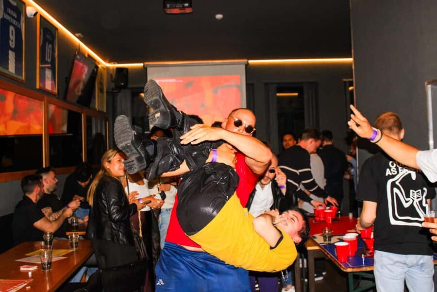 Porto: Pub Crawl with 7 Drinks, Games, and VIP Club Entry - Practical details before you book