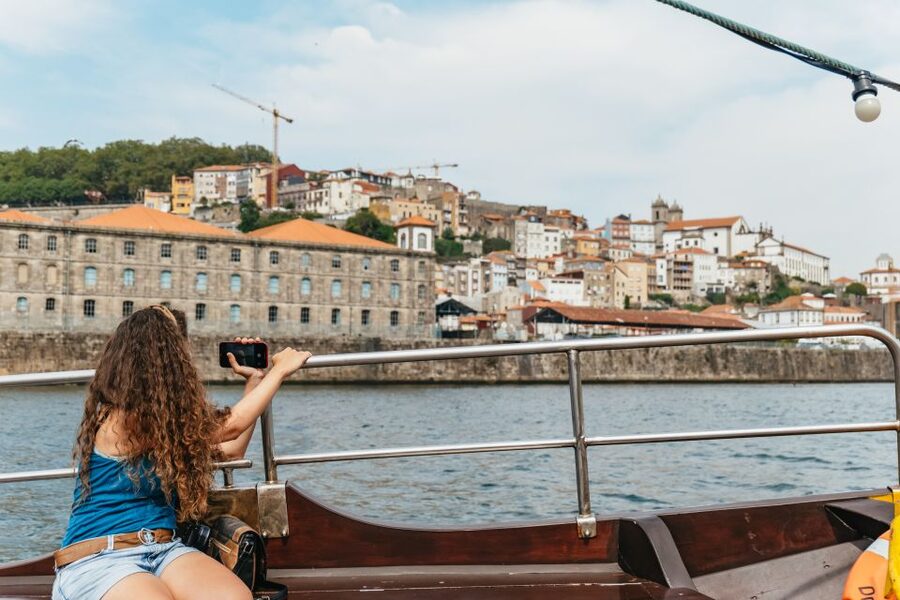 Porto: River Douro 6 Bridges Cruise - Timing your cruise around Porto’s day