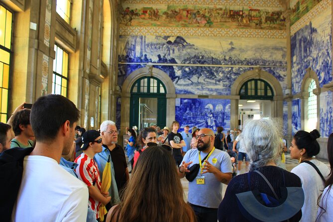 Porto's #1 Walking Tour - The courthouse and Porto’s darker stories