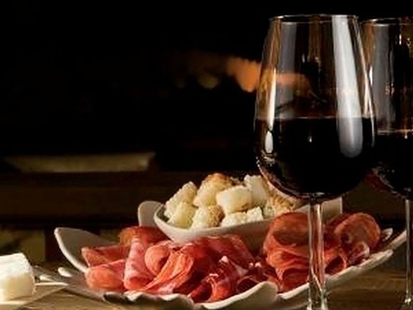 Porto: Self-Guided Bike and Boat Tour with Port Wine Tasting - Port wine at the end of the ride
