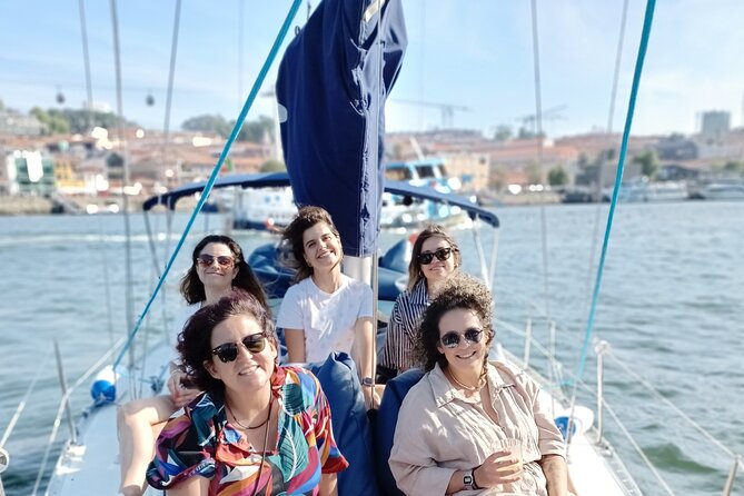 Porto: Single Party on a charming sailboat with welcome drink - Booking, cancellation, and weather