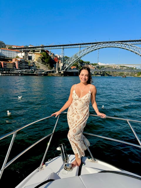 Porto: Small-Group 6 Bridges Douro River Cruise w/ Drink - Santa Marinha and São Pedro da Afurada