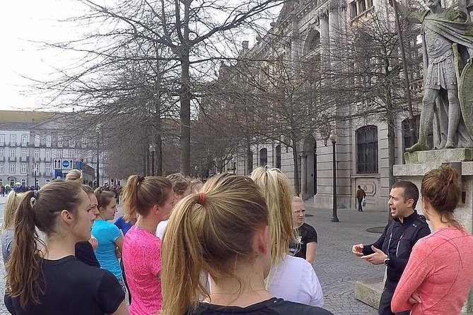 Porto Sunrise Running Tour - Who should book this experience?