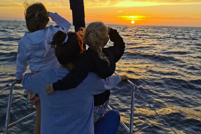 Porto: Sunset or Daytime, Charming Sailboat Cruise on the Douro River - Foz do Douro, where the city meets the sea
