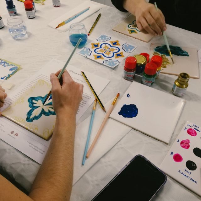 Porto: Tile-Painting Workshop with Porto Wine - Bainharia - What you will take home