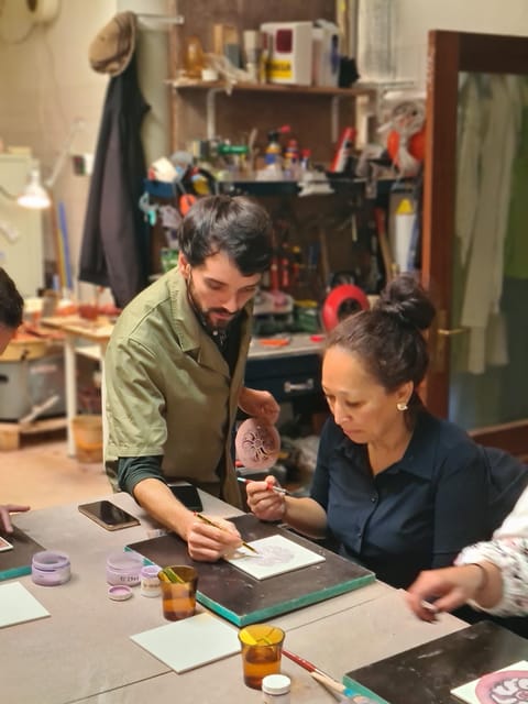 Porto: Tile Painting Workshop with Tea and Port Wine - The opening lesson: tiles, Porto, and Portuguese design