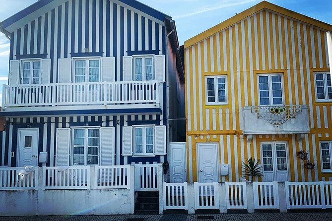 Porto to Lisbon Up to 4 Stops: Aveiro, Nazare, Fatima & Obidos - Nazaré: Atlantic Views and a Proper Lunch Stop
