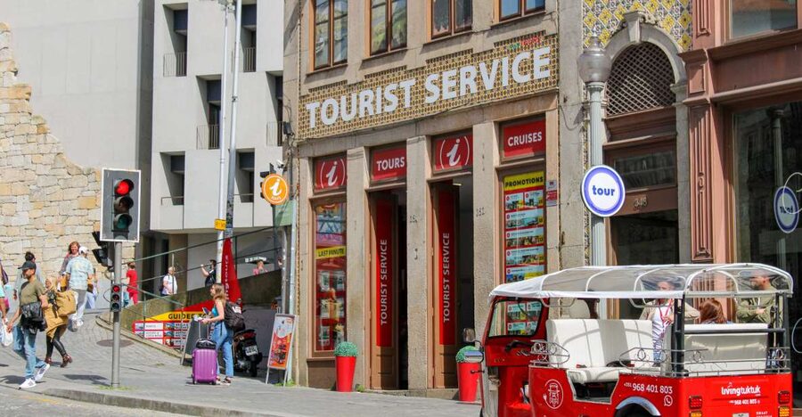 Porto: Tuk-Tuk Tour, Douro River Cruise, and Wine Tasting - Why this Porto combination works