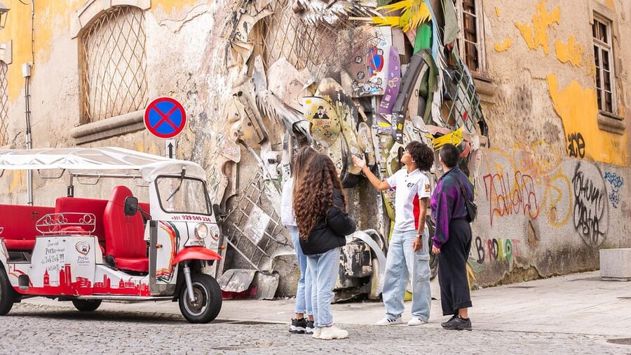 Porto: Tuk tuk Tours with Port Wine Tasting - Ribeira and the Douro River